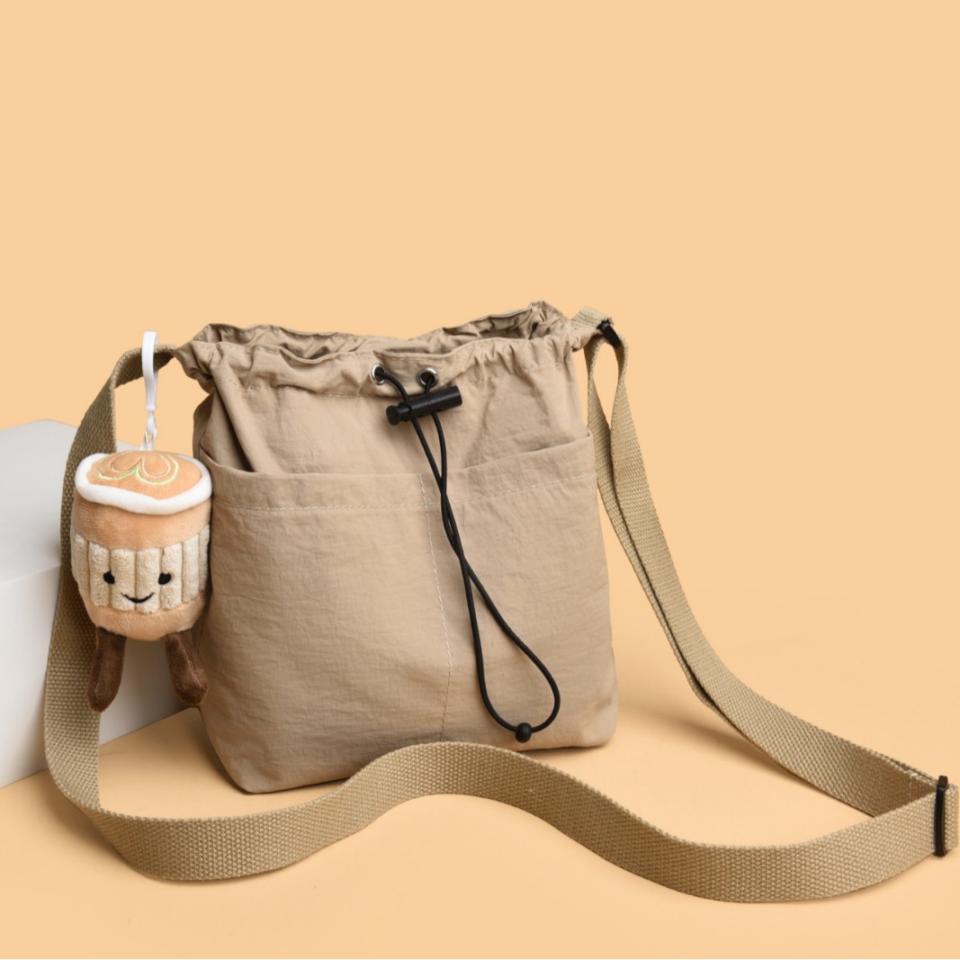 Summer New Waterproof Nylon Bag Korean Style Women's Shoulder Bag Casual Versatile Crossbody Bag Large Capacity Bucket Bag
