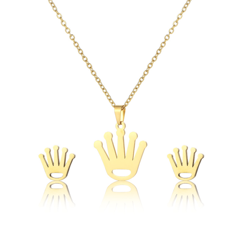 30g Weight No Inlaid Inlay Material Necklace Classification Retro Crown Pendant Stainless Steel Necklace Earrings Set