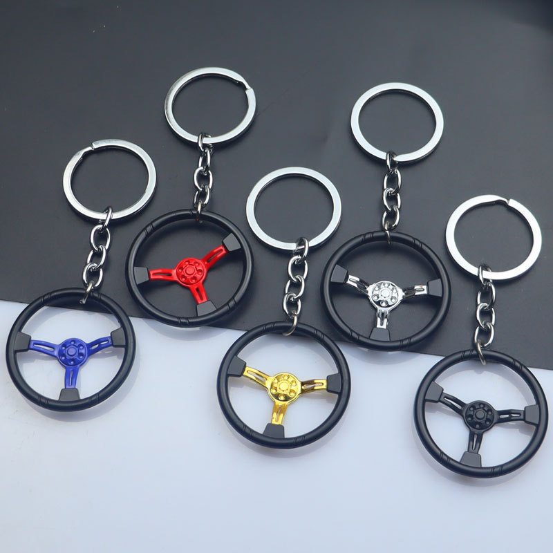 Car modified steering wheel keychain sports car detachable steering wheel keychain pendant zinc alloy paint gift