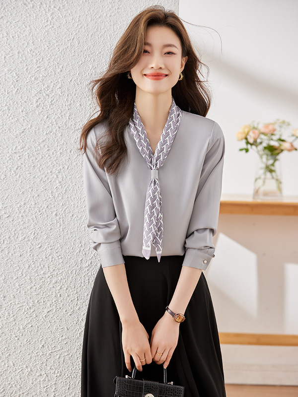 French High-end Shirt Women's Spring and Autumn 2023 New Fashion Elegant Commuter Top Loose Age-reducing Shirt suit