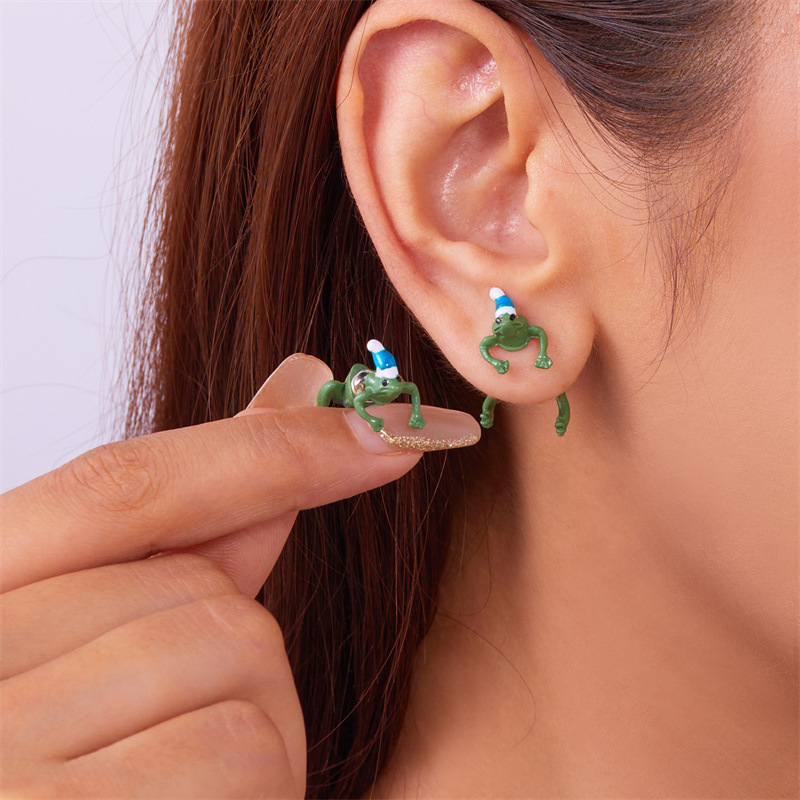 Christmas Hat Frog Stud Earrings For Women And Men Funny Design_voghion.com