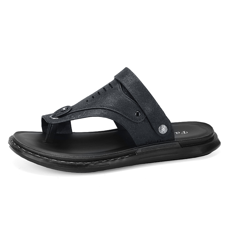 Fashionable lightweight comfortable non-slip flip flops