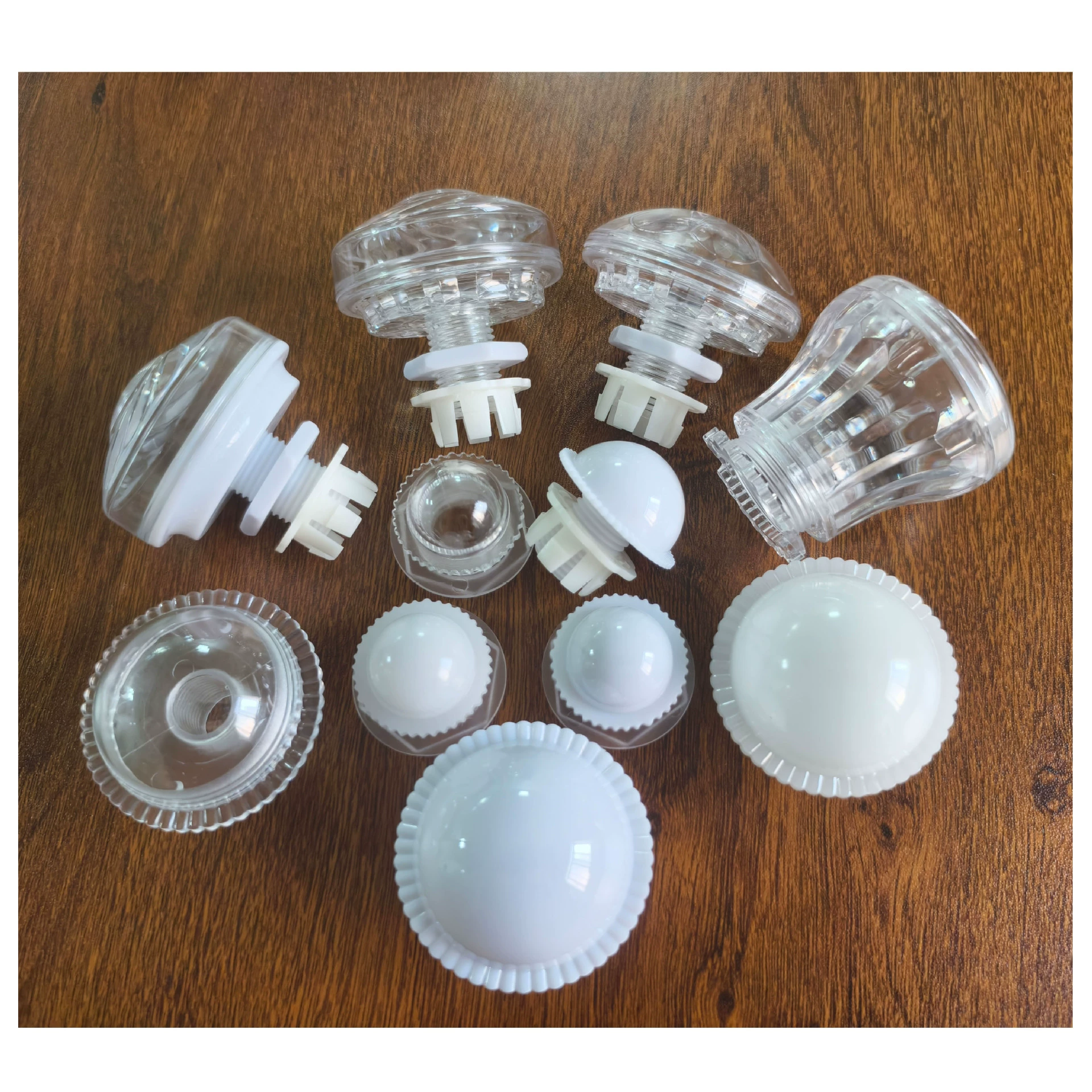 Корпус освещения для развлекательных объектов Маленький поезд Красочный светящийся корпус для развлечений Светодиодный источник света Игровая площадка Светящийся корпус для освещения