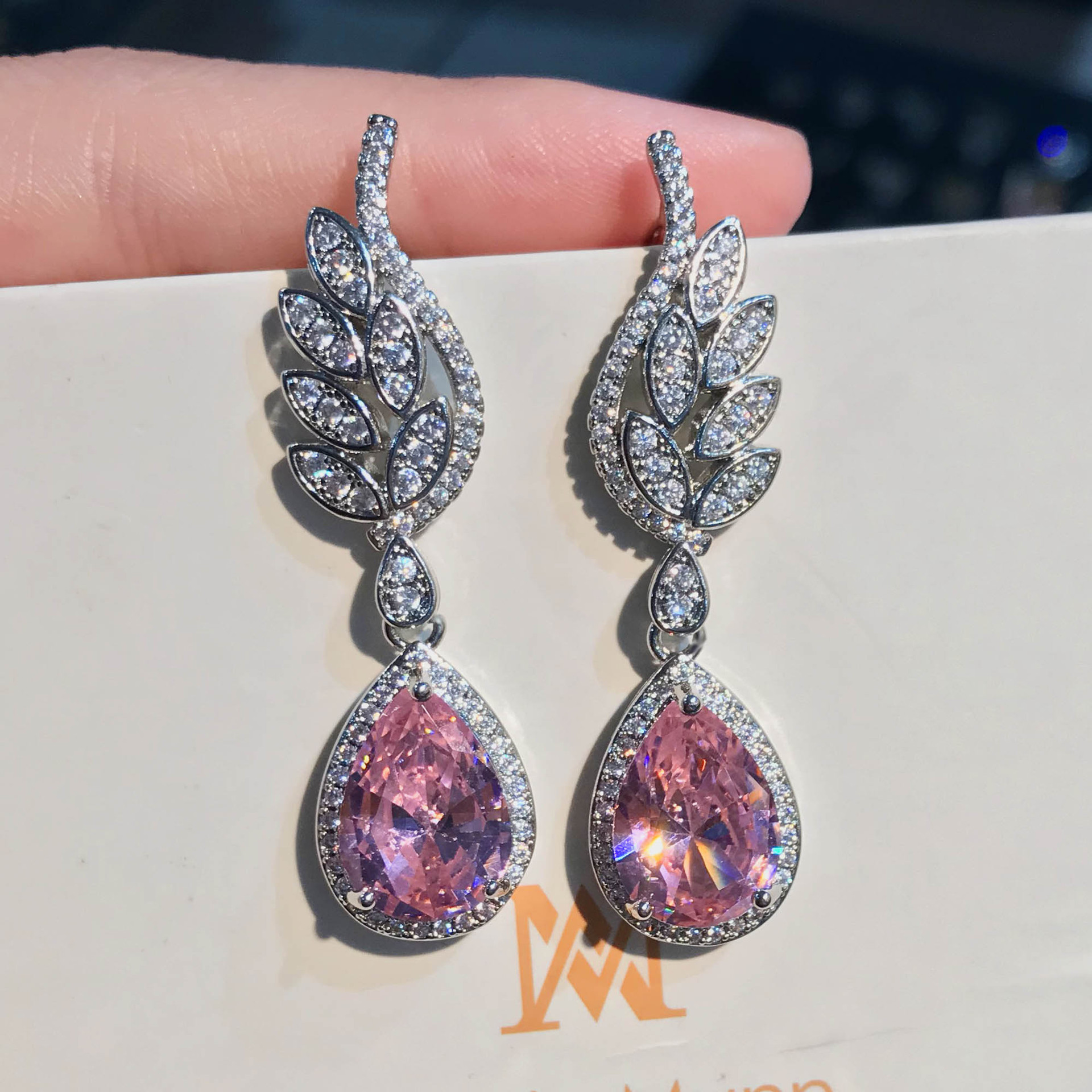 Internet Celebrity Live Hot Sale Light Luxury Romantic Argyle Pink Morgan Stone Stud Earrings Micro-inlaid Water Drop Pink Diamond Wings Earrings For Women display picture 6