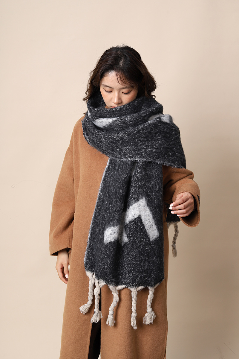 New Korean Women's Winter Grey Haircoat Thick Warm and Cold proof Couple's Shawl High End Scarf_voghion.com