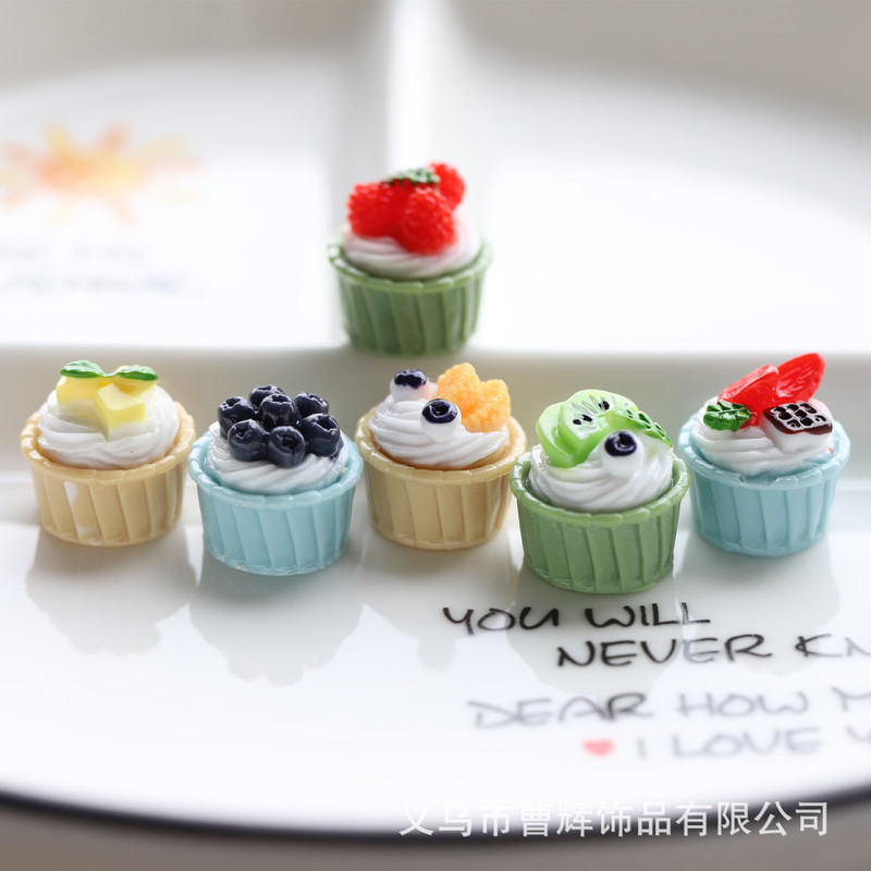 Bright Poodles Play DIY Cream Glue Resin Jewelry Accessories Simulation Cupcake Mobile Phone Chain Keychain Pendant