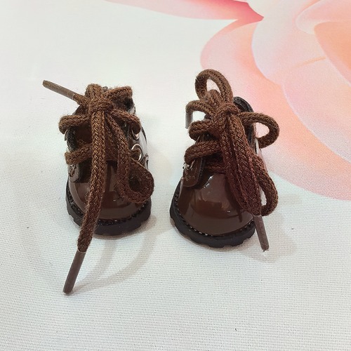 17cm labubu canvas shoes accessories, including hats, clothing, rain boots, and keychains for the 1st and 2nd generations