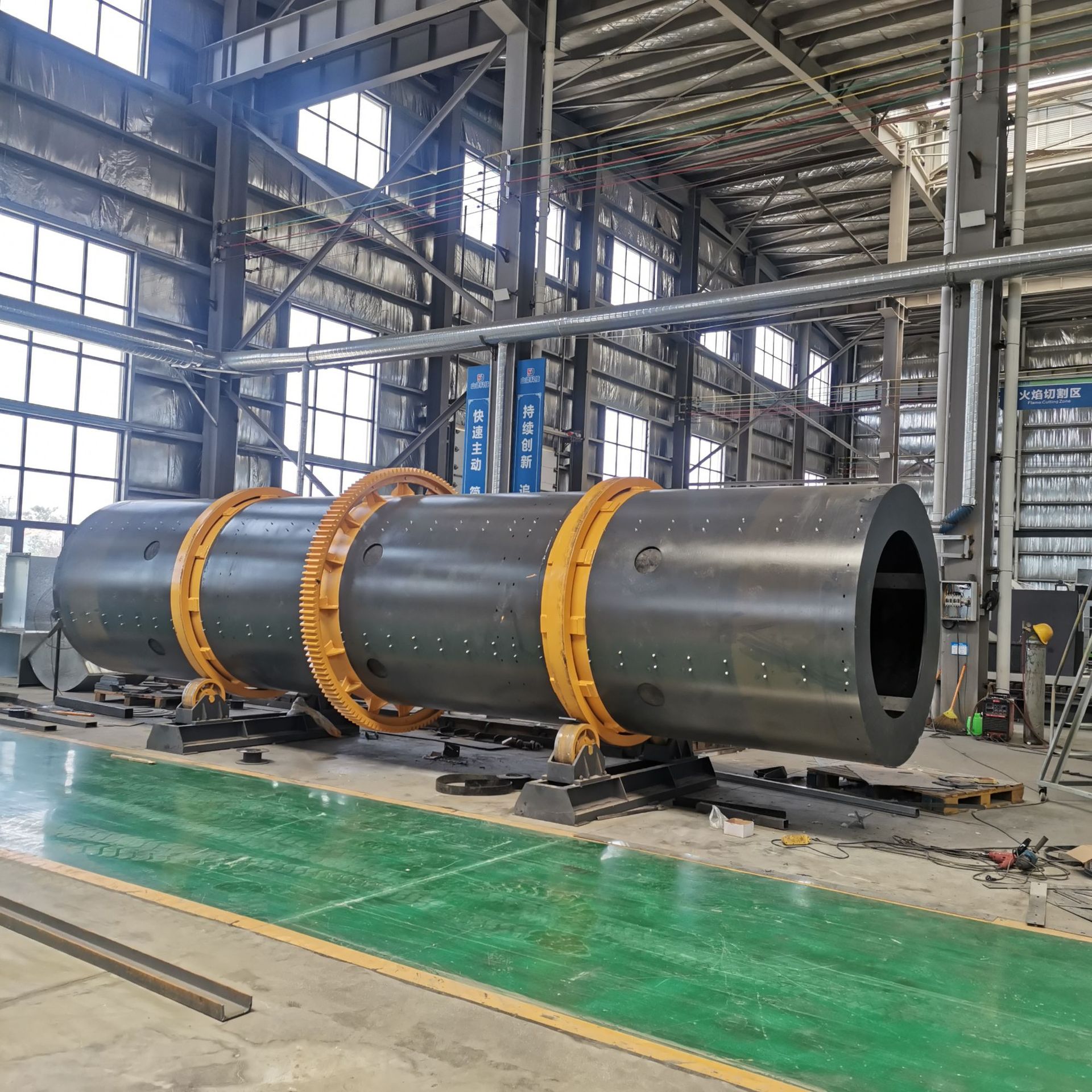 刚铁工业转股造粒机 猪牛羊粪搅齿造粒机 炭黑石粉二合一制粒机