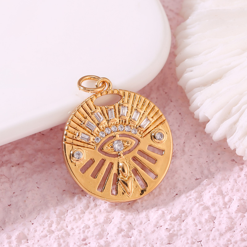 Unisex Gender 1 Piece Copper Zircon Round Devil's Eye Pendant