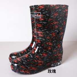 868水晶花中筒雨鞋女印花工作水鞋防滑耐磨PVC雨靴女吴川厂家批发