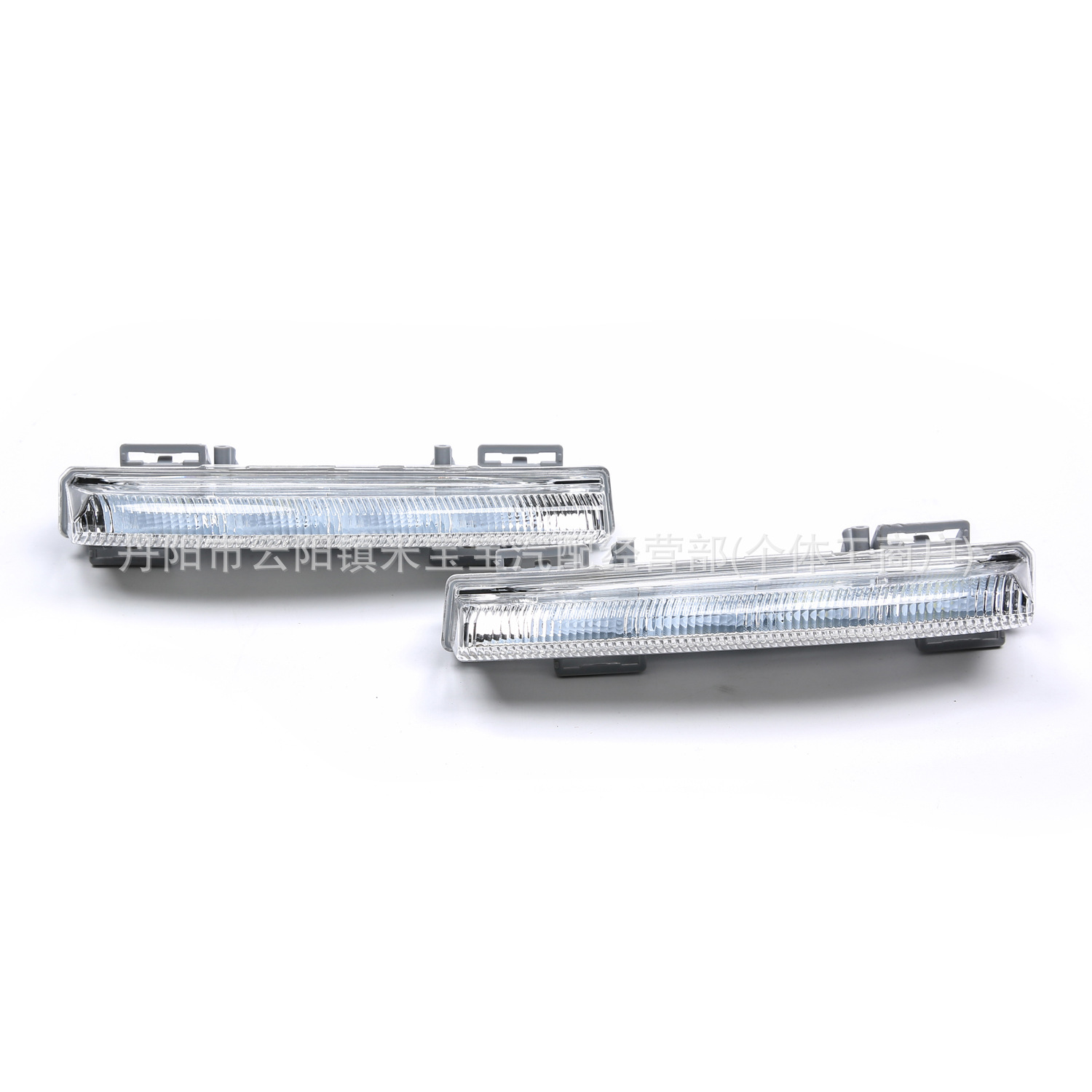 Suitable for Mercedes-Benz C350 C250 W204 W212 Daytime Running Lights 2049068900 2049069000