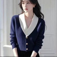 2025春秋新款洋气百搭V领拼色短款针织开衫外套上衣女