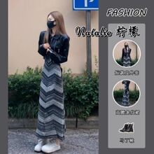 法式感黑色翻领皮衣外套女秋季修身条纹针织吊带连衣裙两件套