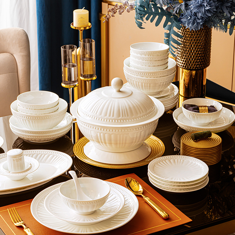 Glazed Relief Jingdezhen High-Temperature White Porcelain Dinnerware Set 6-Piece New Home New Marriage Bowls and Plates