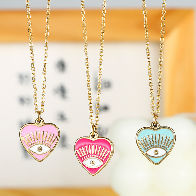 Fashion Heart Shape Eye Stainless Steel Titanium Steel Enamel Plating Pendant Necklace 1 Piece display picture 3