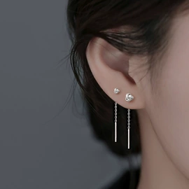 戒指;项链;耳钉