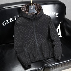 ヨーロッパ駅の軽い豪華な紳士服のデブの春のコートの男性のカジュアルな男性のジャケットの帽子のゆったりした大きい版の上着のファッション
