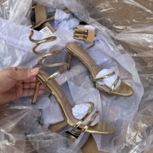 NEW �W�����s¶ֺ��ȦȦ���|�߸�Ů��Ь