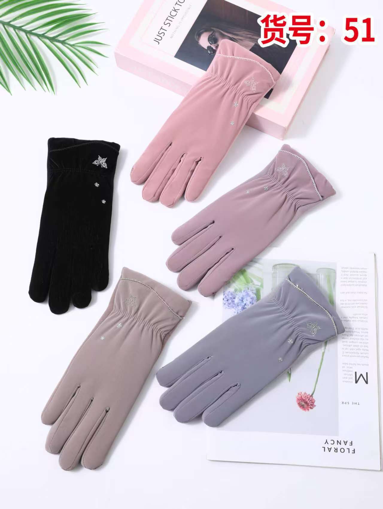 Guantes de invierno para mujer forrados de lana engrosada estudiante cálido resistente al frío pantalla táctil conducción guantes de coche eléctrico al por mayor