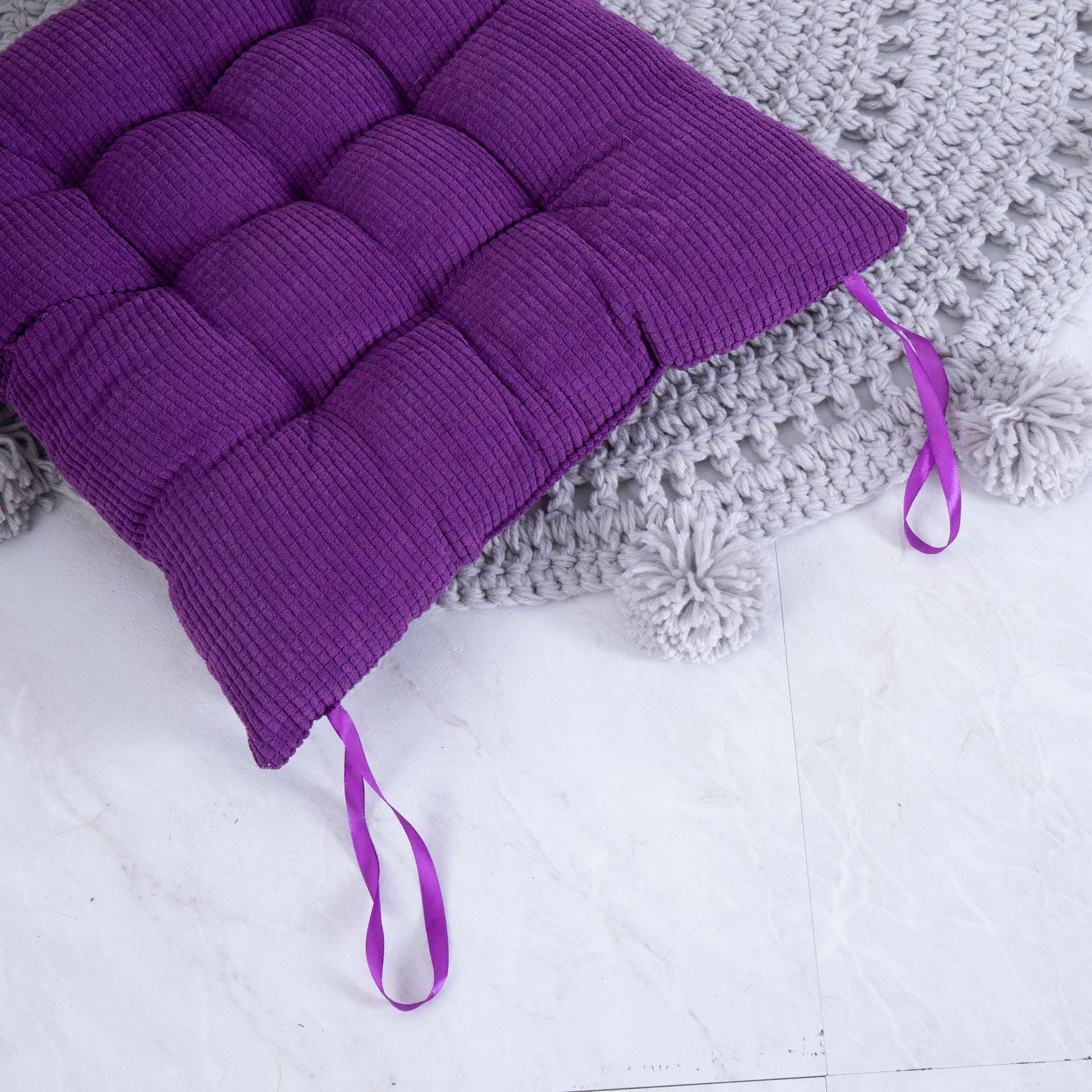 厂家销售纯色小玉米粒灯芯绒九针垫丝带固定椅子垫榻榻米坐垫