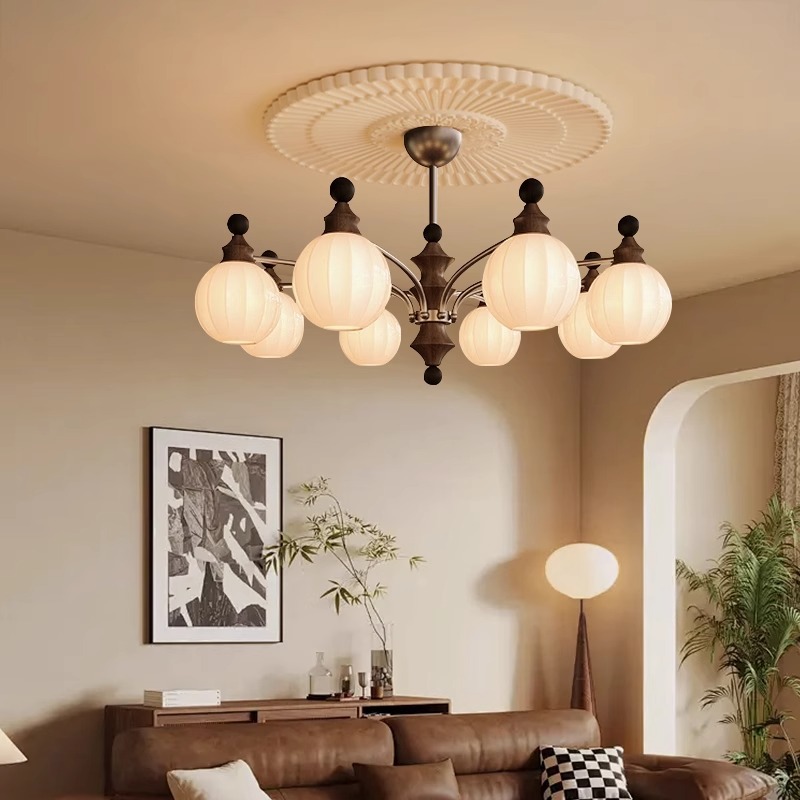 Lámpara de la sala de estar medieval francesa retro alta sensación de diseño de madera maciza dormitorio comedor arte lámparas Zhongshan