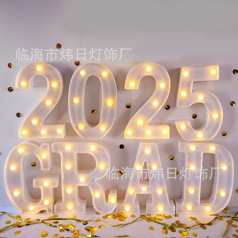 2025 accesorios de la foto de graduación, lámpara de letras grad, decoración de la escena de la fiesta led, lámpara decorativa, temporada de graduación, sombrero de soltero