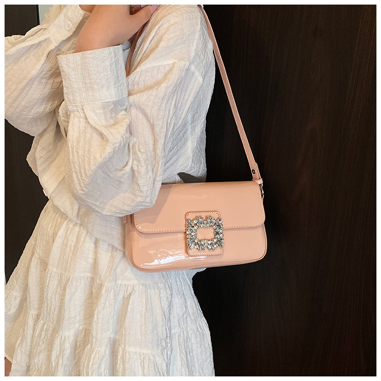 Korean style trendy underarm bag 2025 summer new women's bag, stylish diamond-encrusted single-shoulder bag, patent leather shiny crossbody bag undefined