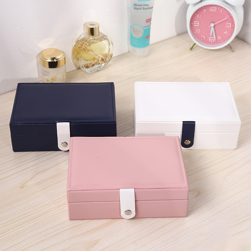 Simple Style Stripe Pu Leather Jewelry Boxes display picture 3