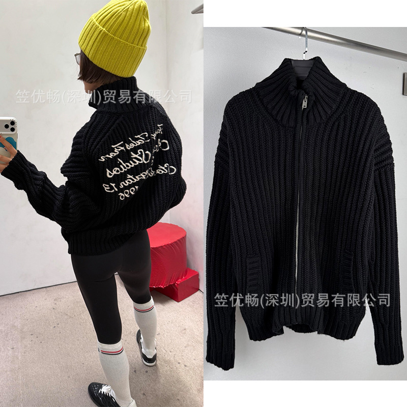 High-end AC style classic jacket with 1996 letter embroidery on the back, zip-up knitwear, unisex, cross-border High-end AC style classic jacket with 1996 letter embroidery on the back, zip-up knitwear, unisex, cross-border