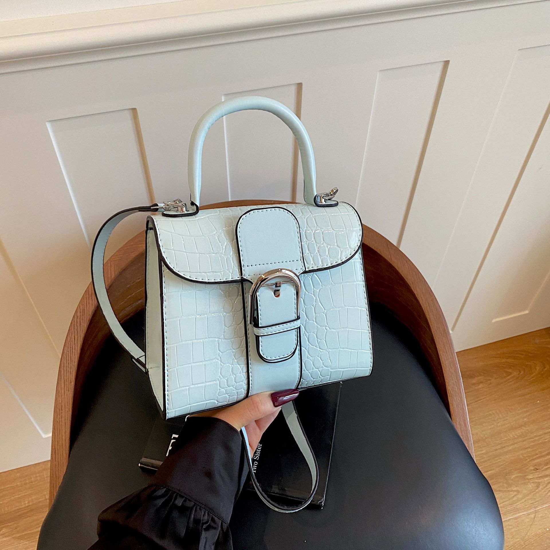Bolso de mano retro cocodrilo transfronterizo lujoso ligero de moda versátil bolso de hombro de tendencia diaria de comercio exterior bolso de color contraste Kelly