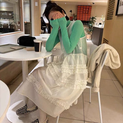 韓国の婦人服の東大門の高い商品のロマンチックな木の耳元の百合のケーキのベストのスカート