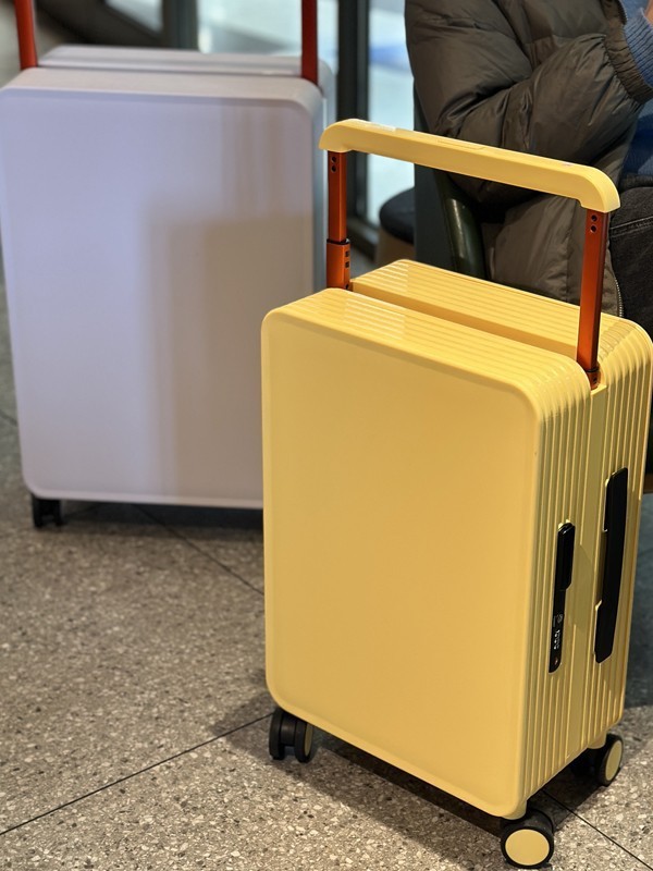 24 pulgadas de extensión amplia en el centro, 20 pulgadas de PC, maleta para hombres, caja de cifrado para aviones image 3
