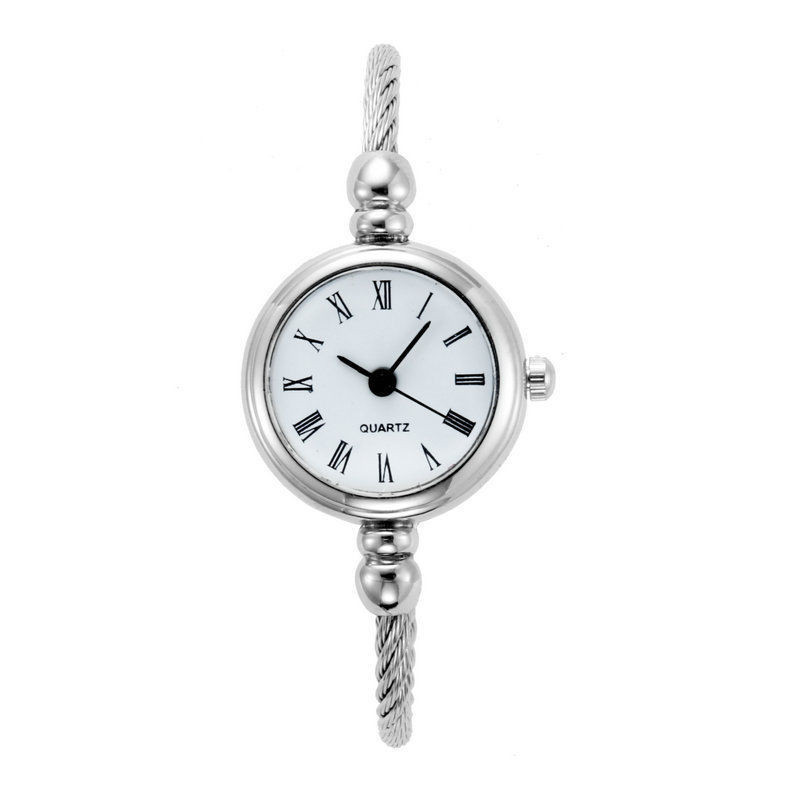 Chic único elegante personalidad nicho Moda pulsera reloj pequeño simple mujer estudiante coreano moda pulsera reloj