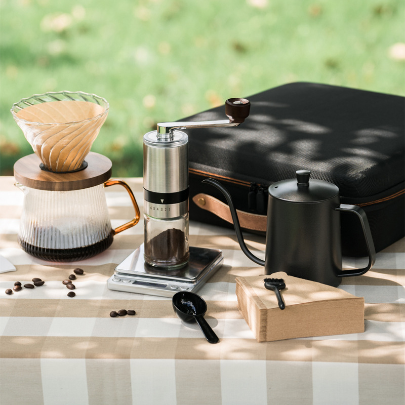 Viajes portátiles al aire libre camping mano café conjunto caja de regalo molino de frijoles mano olla de agua compartiendo papel de cocción