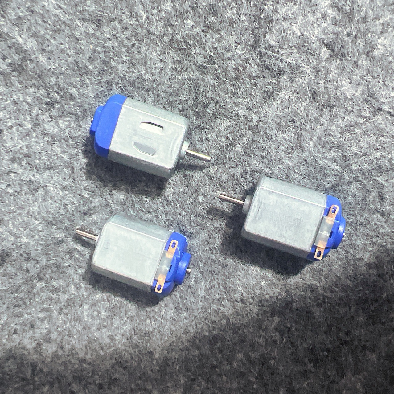 微型130双头轴马达风扇吸尘器电动小电机四驱车儿童制作玩具diy直