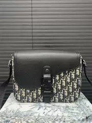Spring and Summer New Men's Bag Saddle Bag Cowhide Postman Canvas Flip Bag European and American Fashion Business Shoulder Crossbody Bag