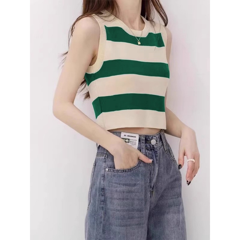 Hot girl sleeveless cropped top, inner layer, French style spring and autumn 2025 new summer camisole vest for women to wear on its own.