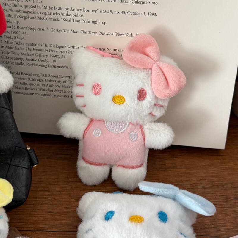 2025新款KT钥匙扣毛绒公仔挂件HelloKitty挂件钥匙链包包挂饰辅料|undefined