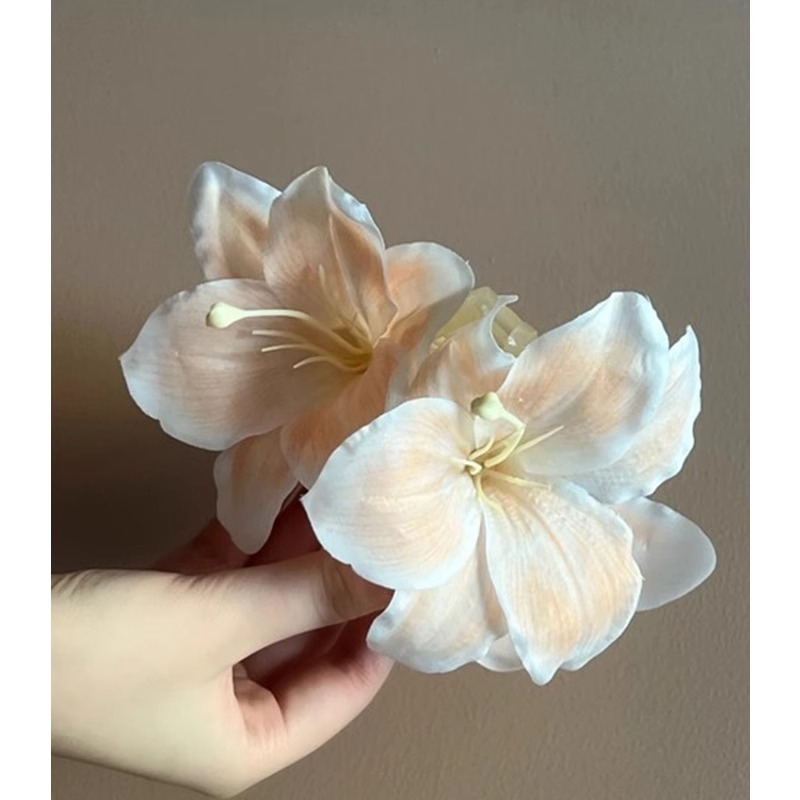 Super sensación de atmósfera de imitación estereoscópica de lirio clips de cabello de mujer gradiente púrpura detrás de la cabeza de cabello agarrar clips adornamiento de cabello