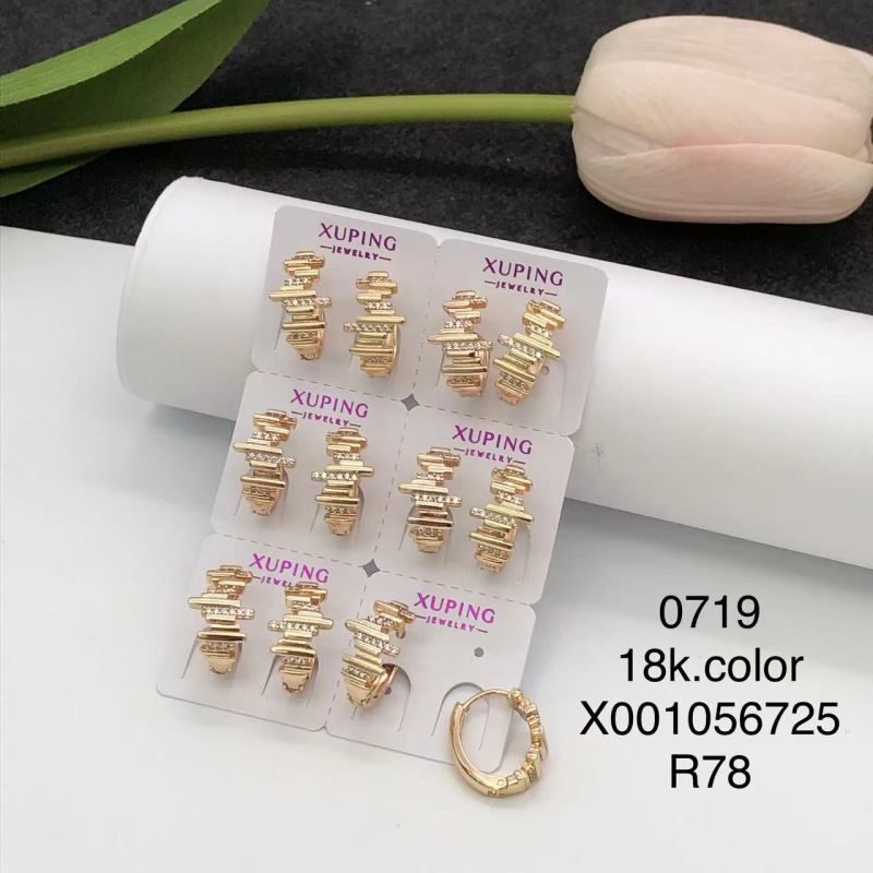 Pendientes de aro Xuping transfronterizos rusos de 18k con incrustaciones de diamantes, joyería de lujo ligero de alta gama al por mayor para mujer. image 135