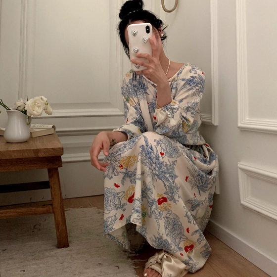 Long-sleeved nightdress for women spring/autumn summer women's cotton silk bohemian style pajamas cotton silk beach dress home wear thin plus size