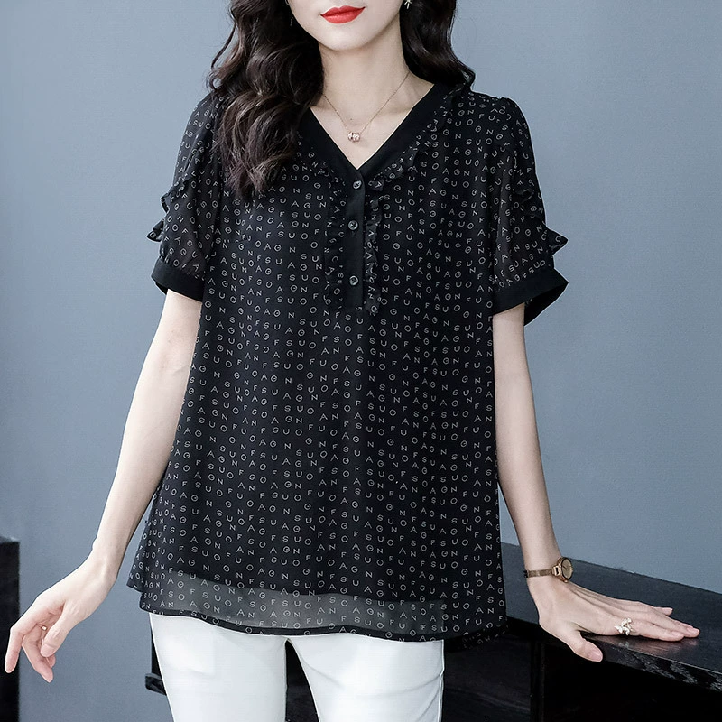 Летняя блузка из шифона с цветочным принтом и V-образным вырезом для женщин больших размеров, элегантная и подходящая для работы, для женщин среднего и старшего возраста.