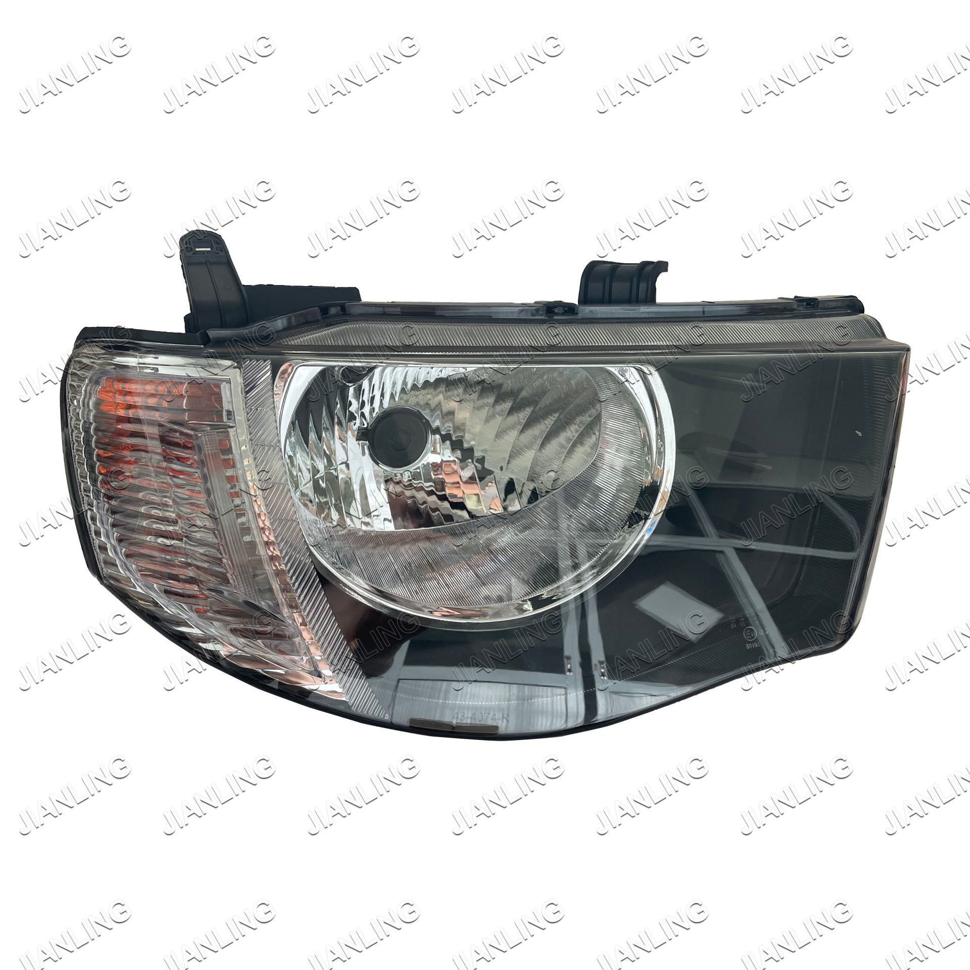 Suitable for Mitsubishi L200TRITON 2007-2009 headlights