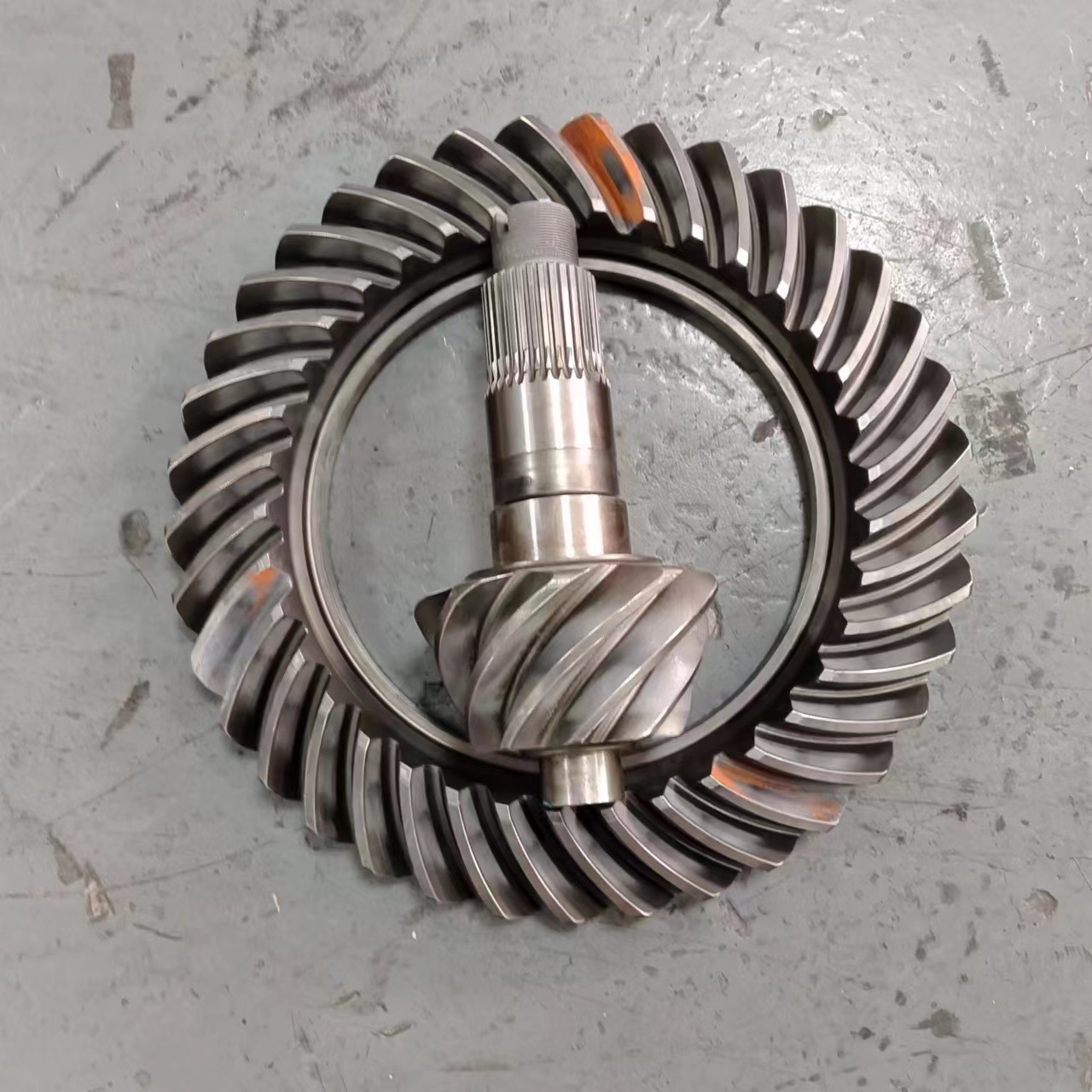 厂家直供青特435中桥盆角齿QT435SHO-250020