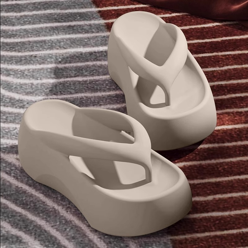 오트밀 컬러 [에바 소재, 두꺼운 밑창, 하이트닝 아우터웨어]