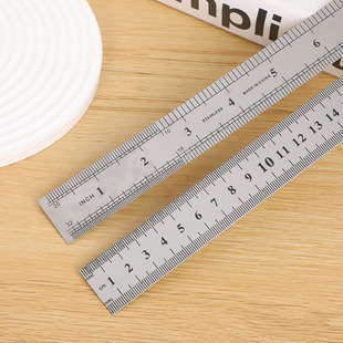 䓳�15cm-1M�����ֱ���Ӳ��P�ֱ�����k���ľ߽��ٳ���0.5 0.7��