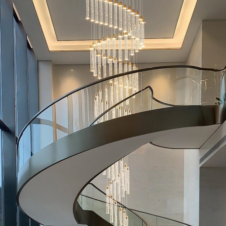 Salón de estar escalera alta larga lámpara hueca giratoria loft gran sala de estar dúplex moderna lámpara de elevación chandelier villa