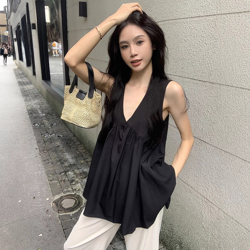 Black Sleeveless Camisole Shirt for Women, Summer 2026 New French Style Unique and Beautiful Blouse, Slimming Loose Top Black Sleeveless Camisole Shirt for Women, Summer 2026 New French Style Unique and Beautiful Blouse, Slimming Loose Top