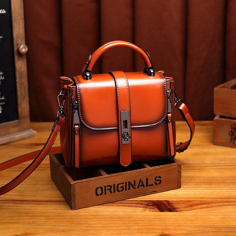 Women's Small Square Shoulder Bag Genuine Leather Retro Elegant Handbag Crossbody Bag Fashionable Small Square Bag - Thumbnail 6
