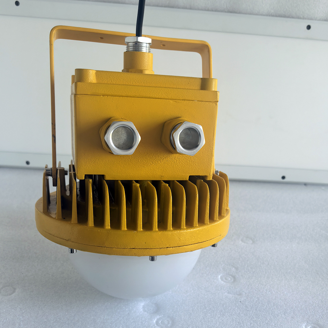 NFC9810LED��ѣ�����70W150W200W300W�����IP67��ˮ����ƽ̨��